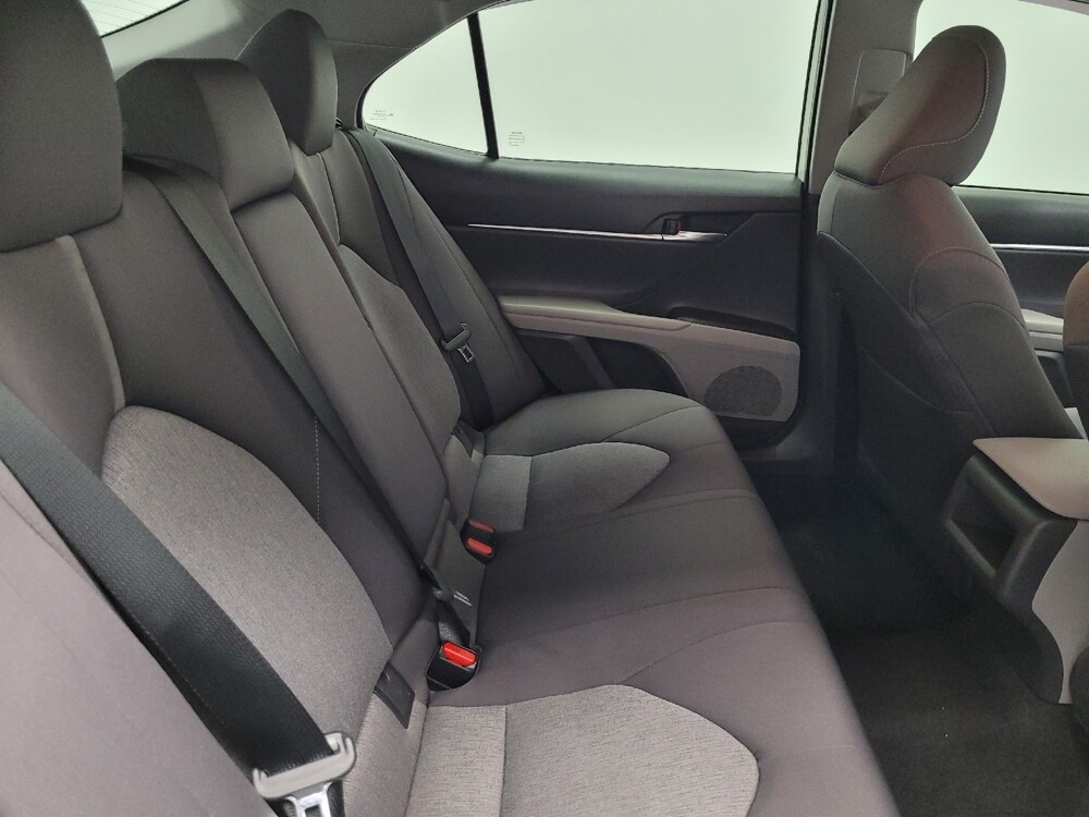 2021 Toyota Camry in Las Vegas, NV 89104 - 18084348 21