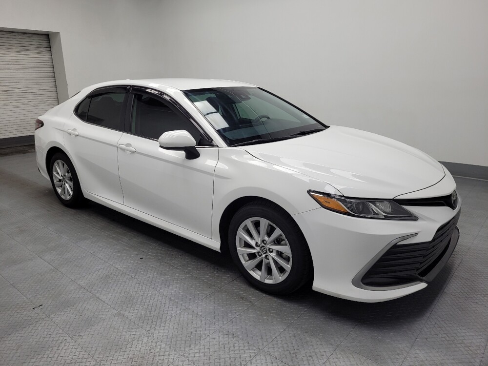 2021 Toyota Camry in Las Vegas, NV 89104 - 18084348 11
