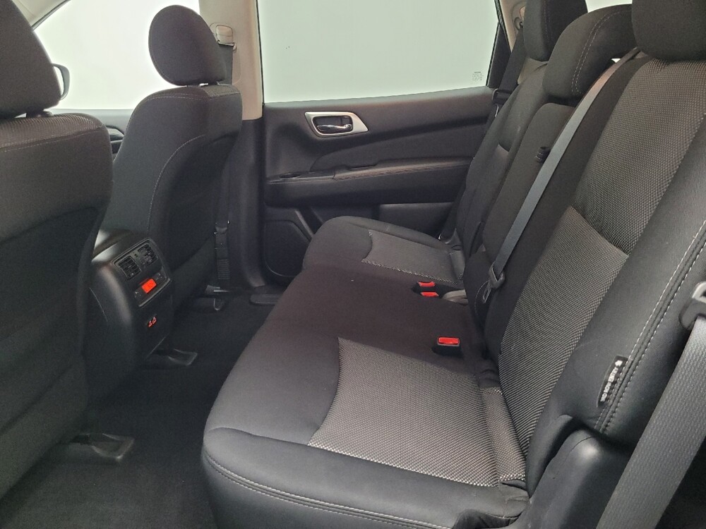 2020 Nissan Pathfinder in Las Vegas, NV 89104 - 18084351 18