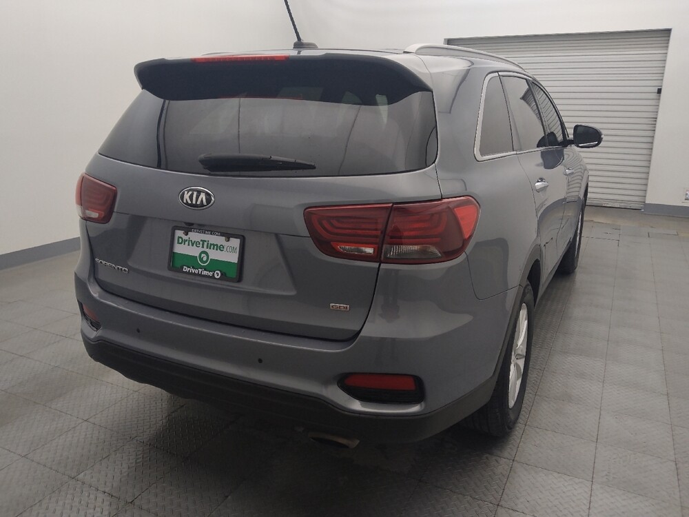 2020 Kia Sorento in San Antonio, TX 78238 - 18084352 7