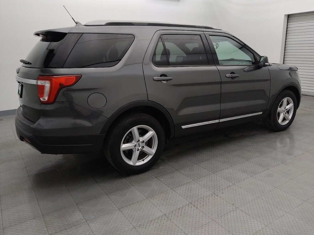 2019 Ford Explorer in Baton Rouge, LA 70816 - 18084353 10