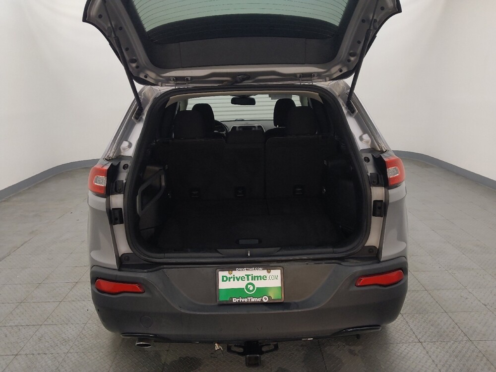 2018 Jeep Cherokee in Houston, TX 77074 - 18084356 29