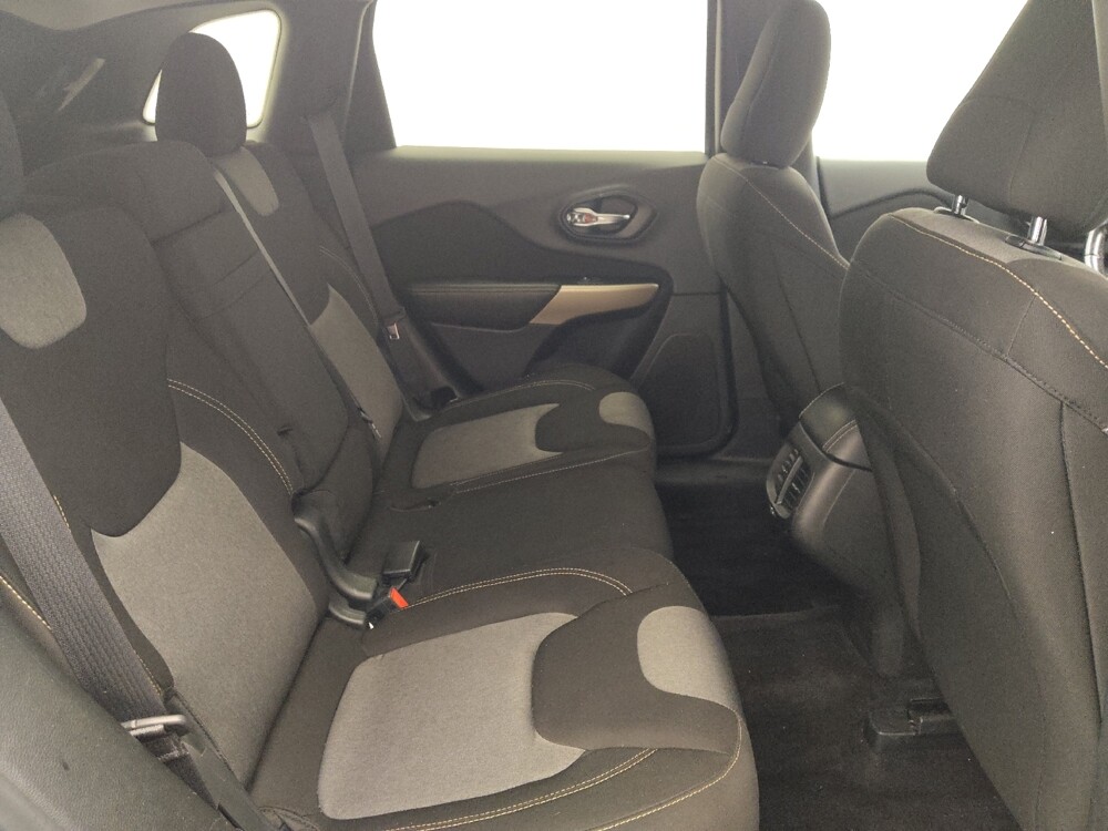 2018 Jeep Cherokee in Houston, TX 77074 - 18084356 19