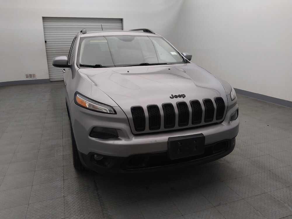 2018 Jeep Cherokee in Houston, TX 77074 - 18084356 14