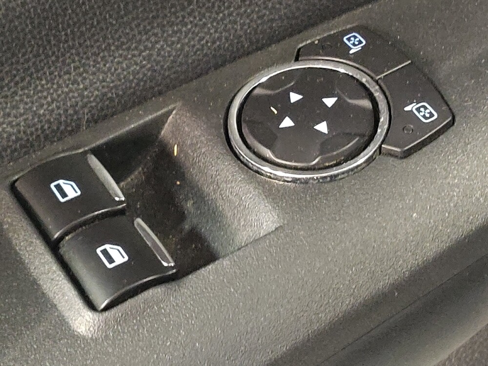 2017 Ford Mustang in Columbia, SC 29210 - 18084363 27