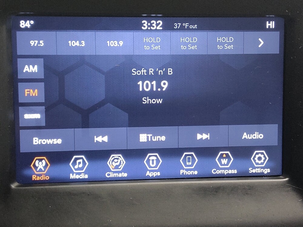 2018 Jeep Compass in Columbia, SC 29210 - 18084366 25