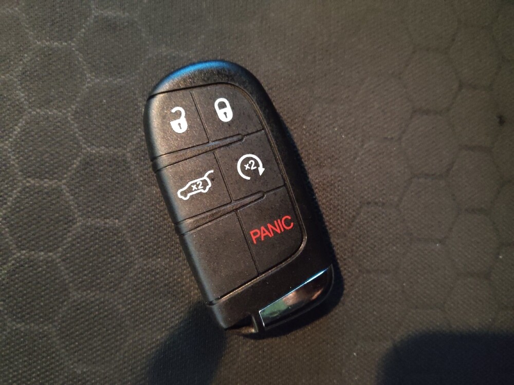 2019 Jeep Compass in Gastonia, NC 28056 - 18084368 32