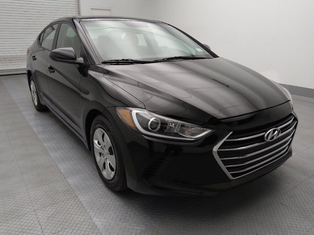 2017 Hyundai Elantra in Colorado Springs, CO 80909 - 18084372 13