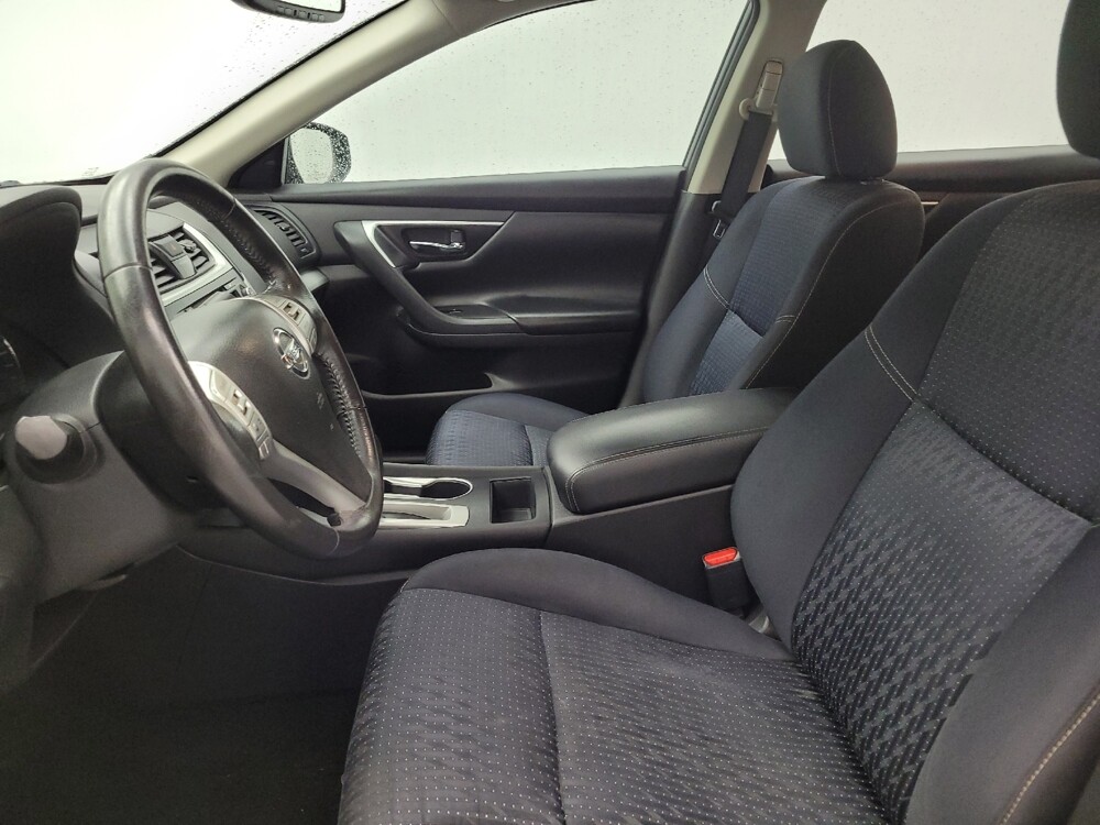 2016 Nissan Altima in Madison, TN 37115 - 18084377 17