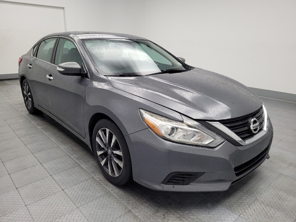 2016 Nissan Altima in Madison, TN 37115 - 18084377 13