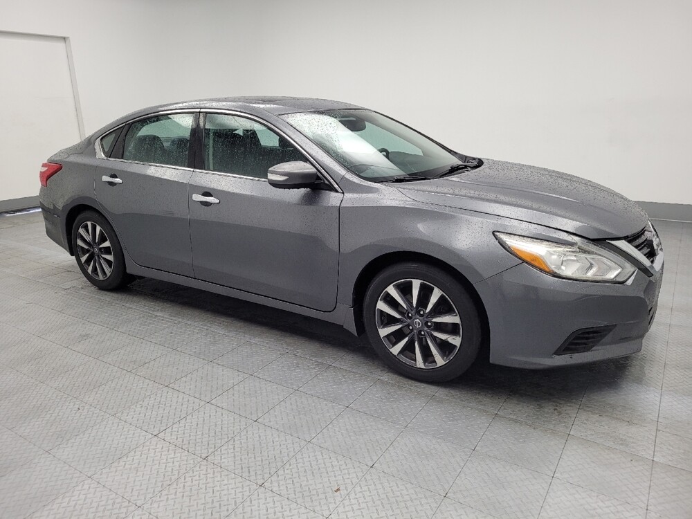 2016 Nissan Altima in Madison, TN 37115 - 18084377 11