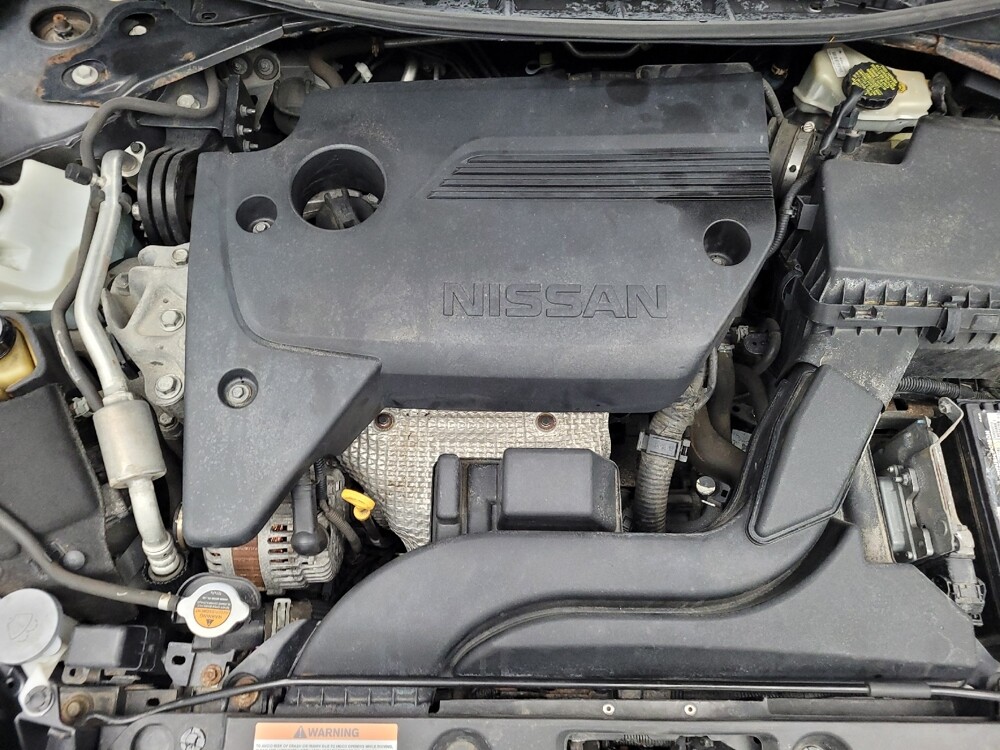 2016 Nissan Altima in Madison, TN 37115 - 18084377 30