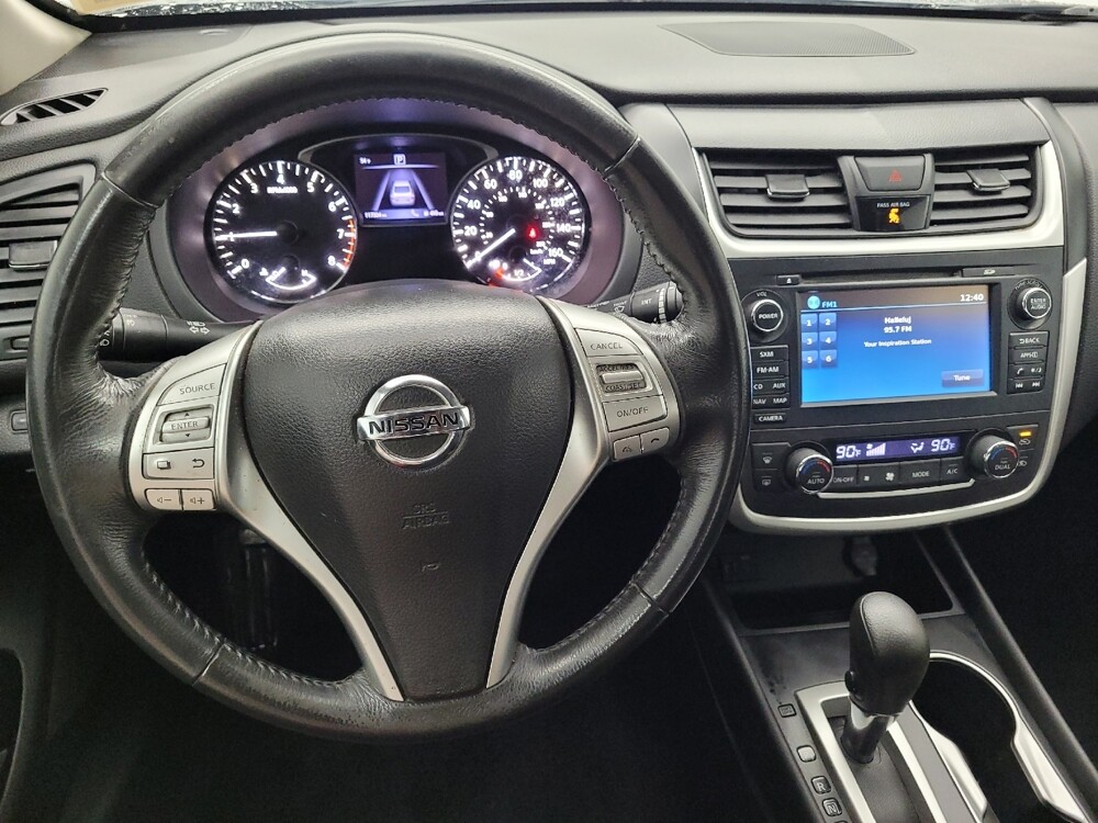 2016 Nissan Altima in Madison, TN 37115 - 18084377 22
