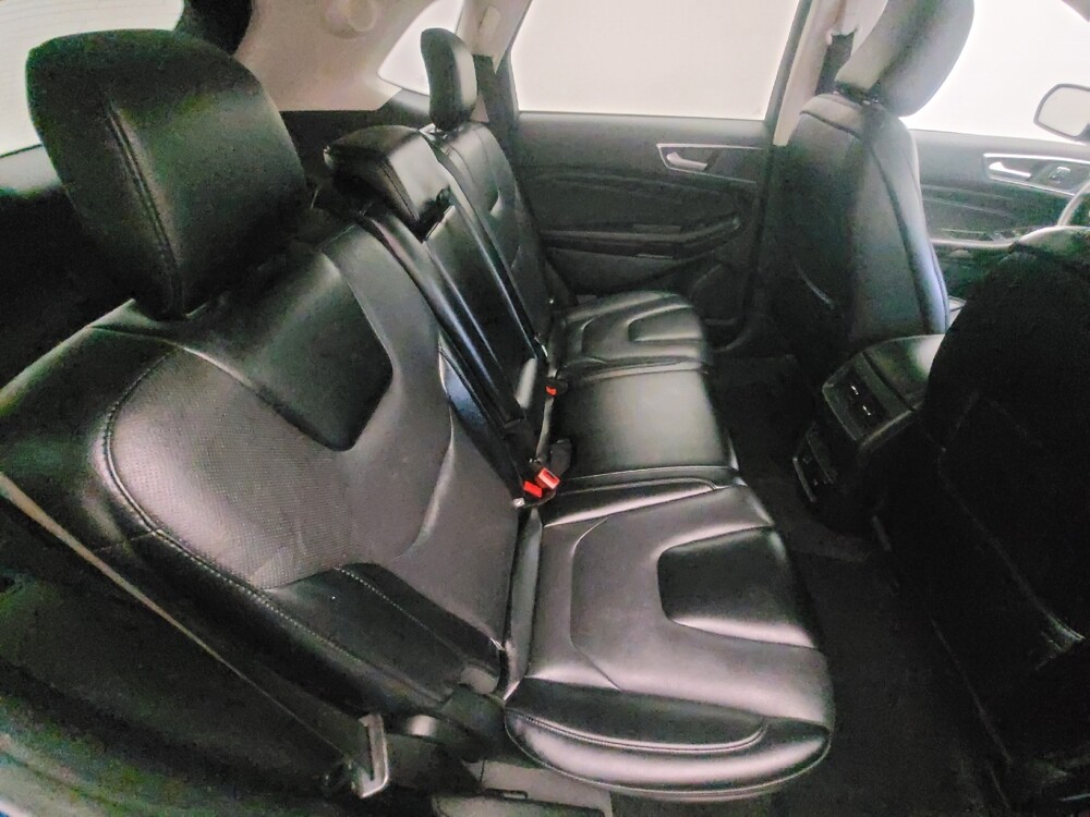 2022 Ford Edge in Houston, TX 77060 - 18084378 19