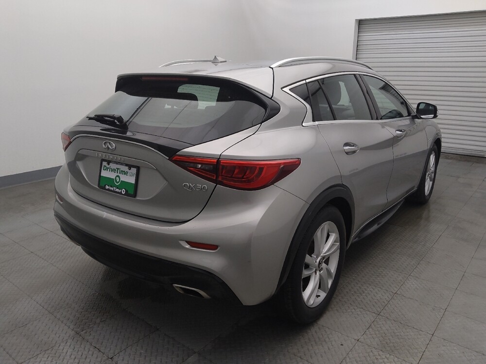 2019 INFINITI QX30 in San Antonio, TX 78238 - 18084380 9