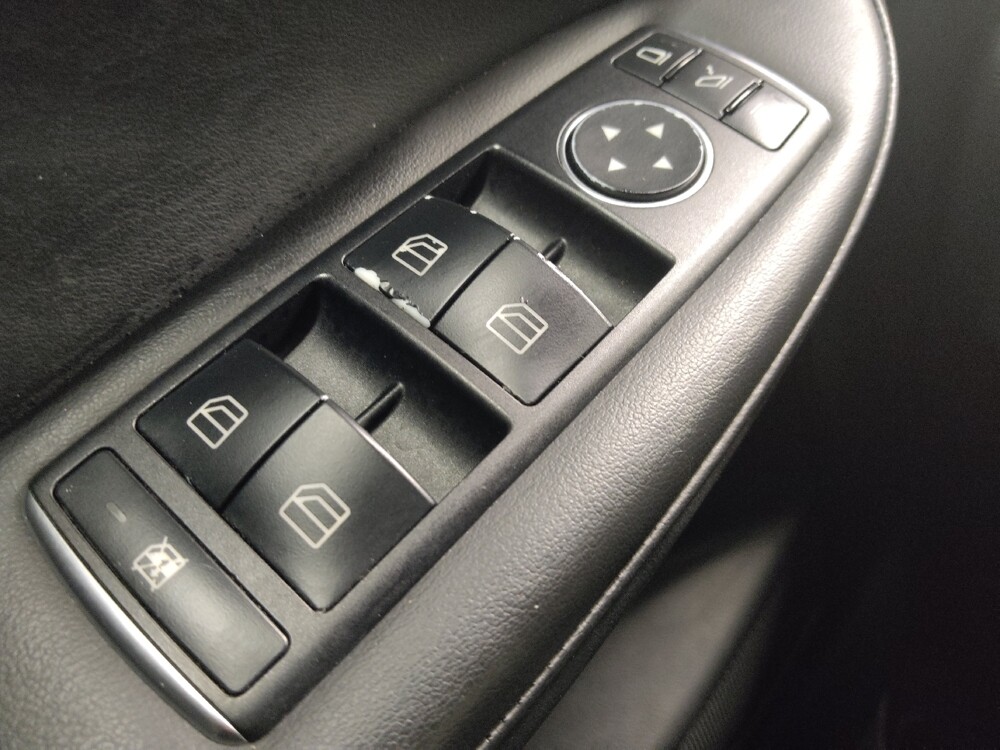 2019 INFINITI QX30 in San Antonio, TX 78238 - 18084380 27