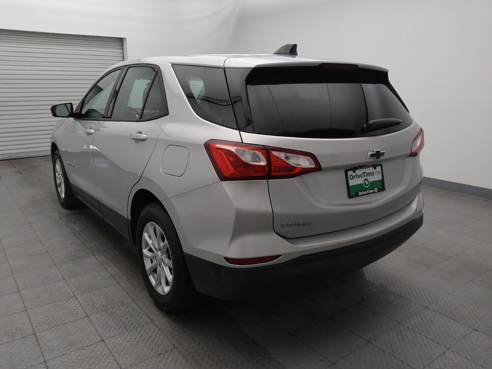 2019 Chevrolet Equinox in Baton Rouge, LA 70816 - 18084384 5