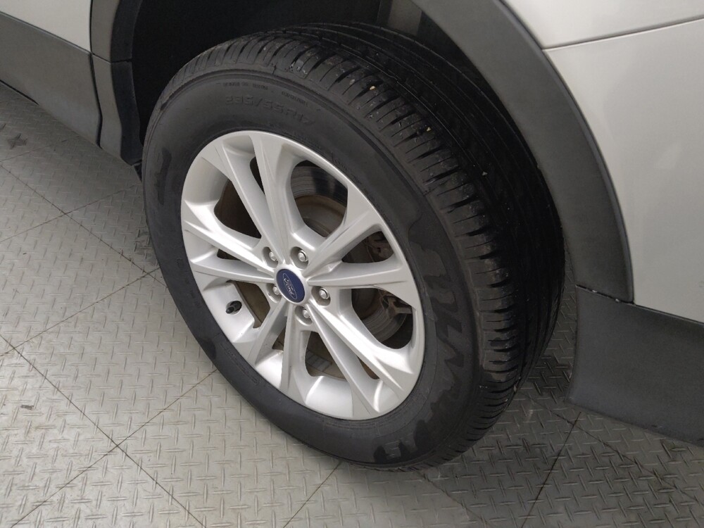 2017 Ford Escape in San Antonio, TX 78238 - 18084385 31