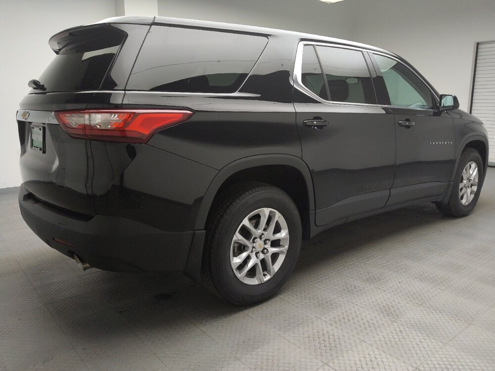 2019 Chevrolet Traverse in Eastpointe, MI 48021 - 18084395 10