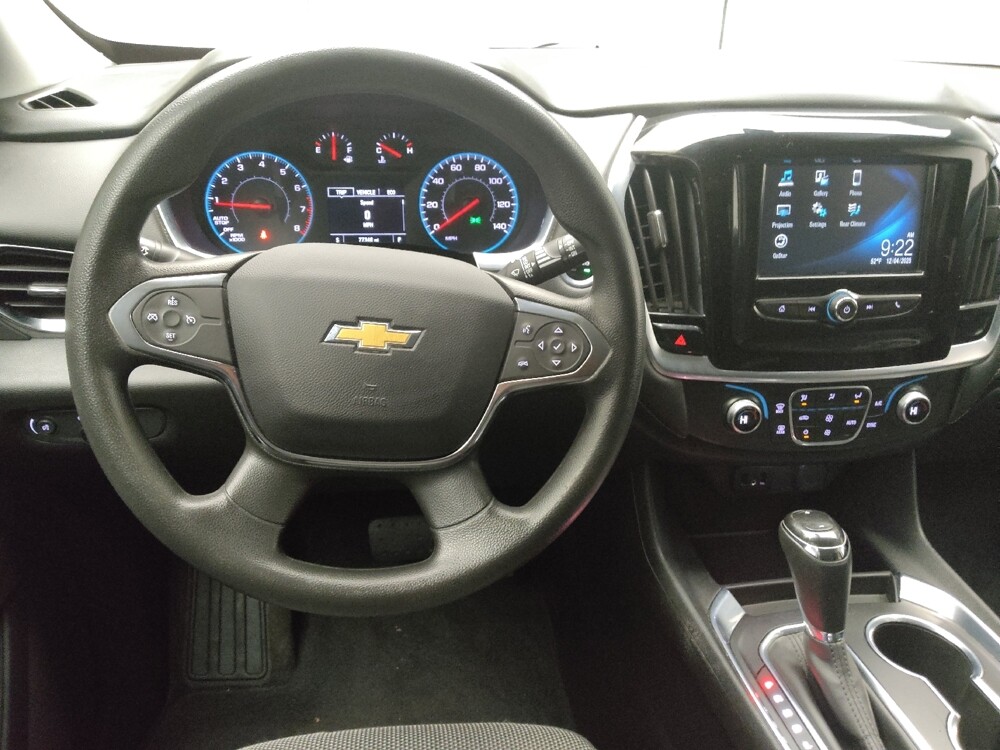 2019 Chevrolet Traverse in Eastpointe, MI 48021 - 18084395 22