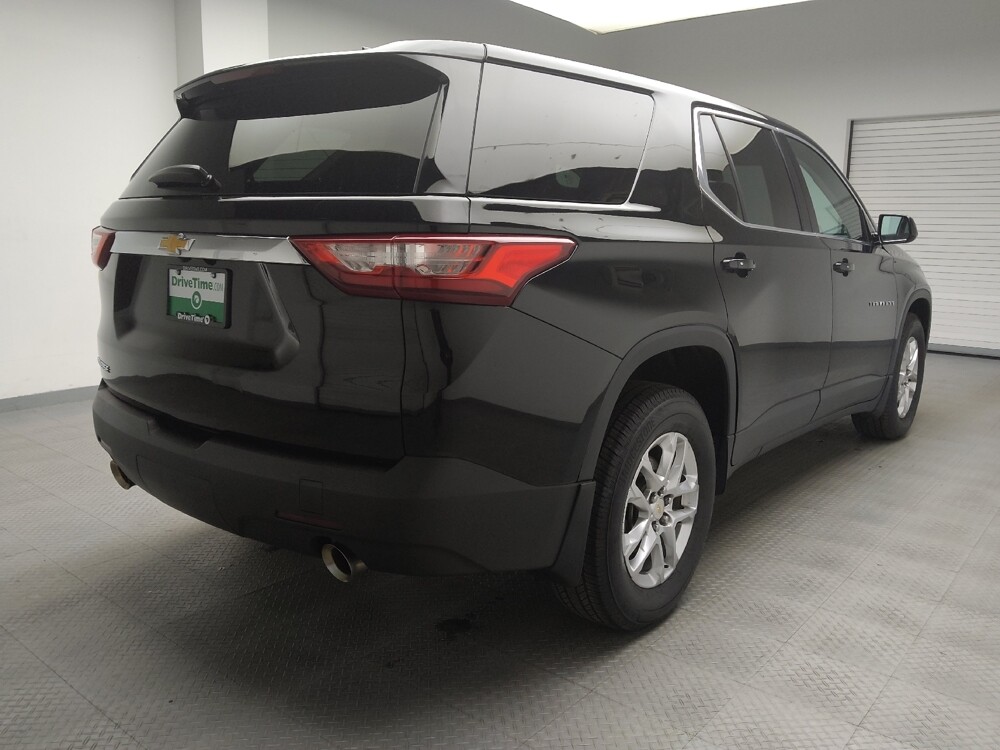 2019 Chevrolet Traverse in Eastpointe, MI 48021 - 18084395 9