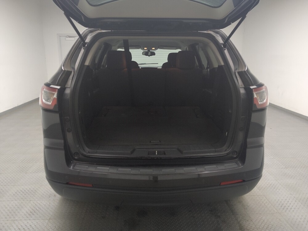 2017 Chevrolet Traverse in Eastpointe, MI 48021 - 18084396 29