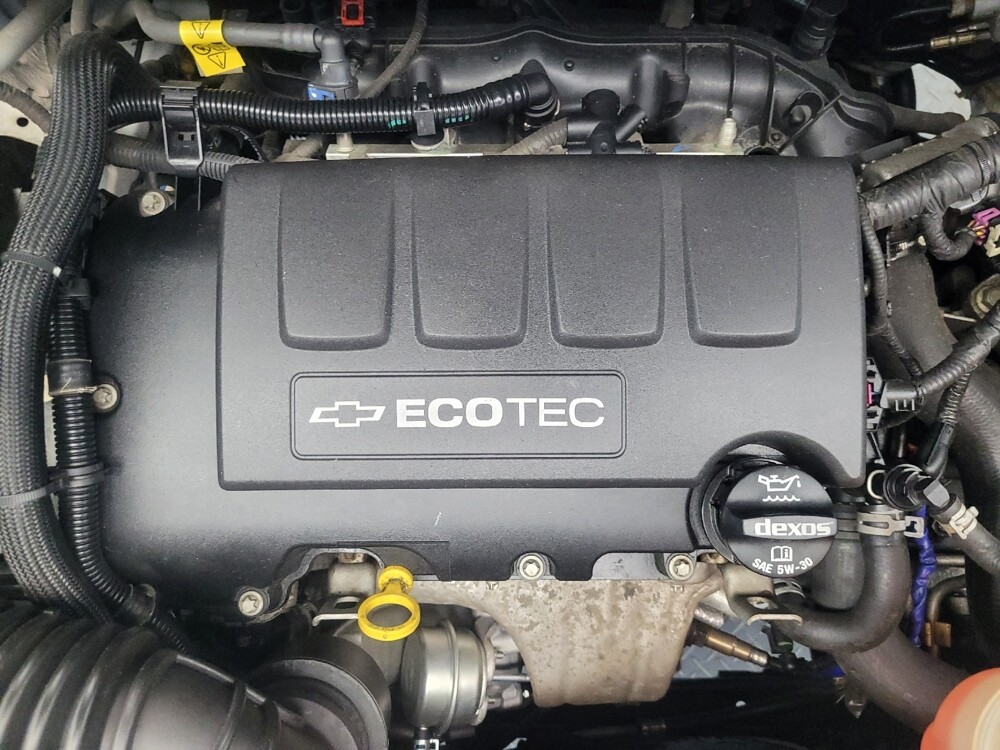 2016 Chevrolet Trax in Ft Wayne, IN 46805 - 18084397 30