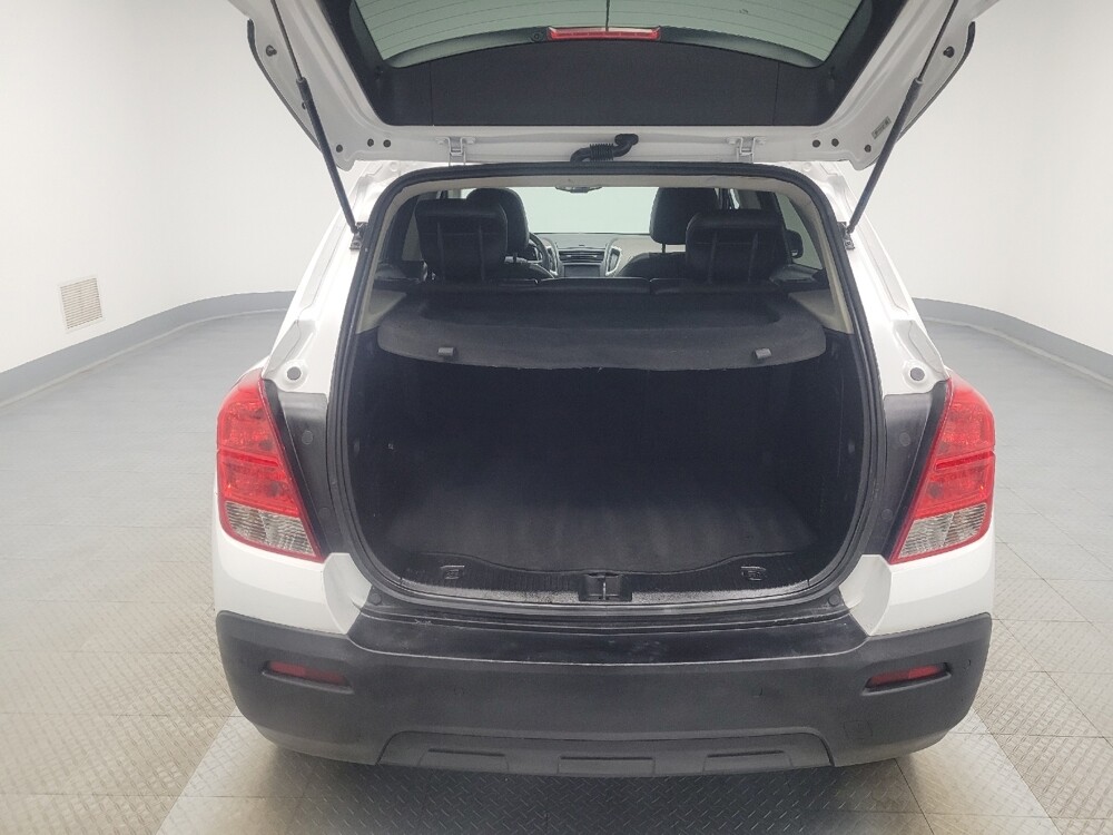 2016 Chevrolet Trax in Ft Wayne, IN 46805 - 18084397 29