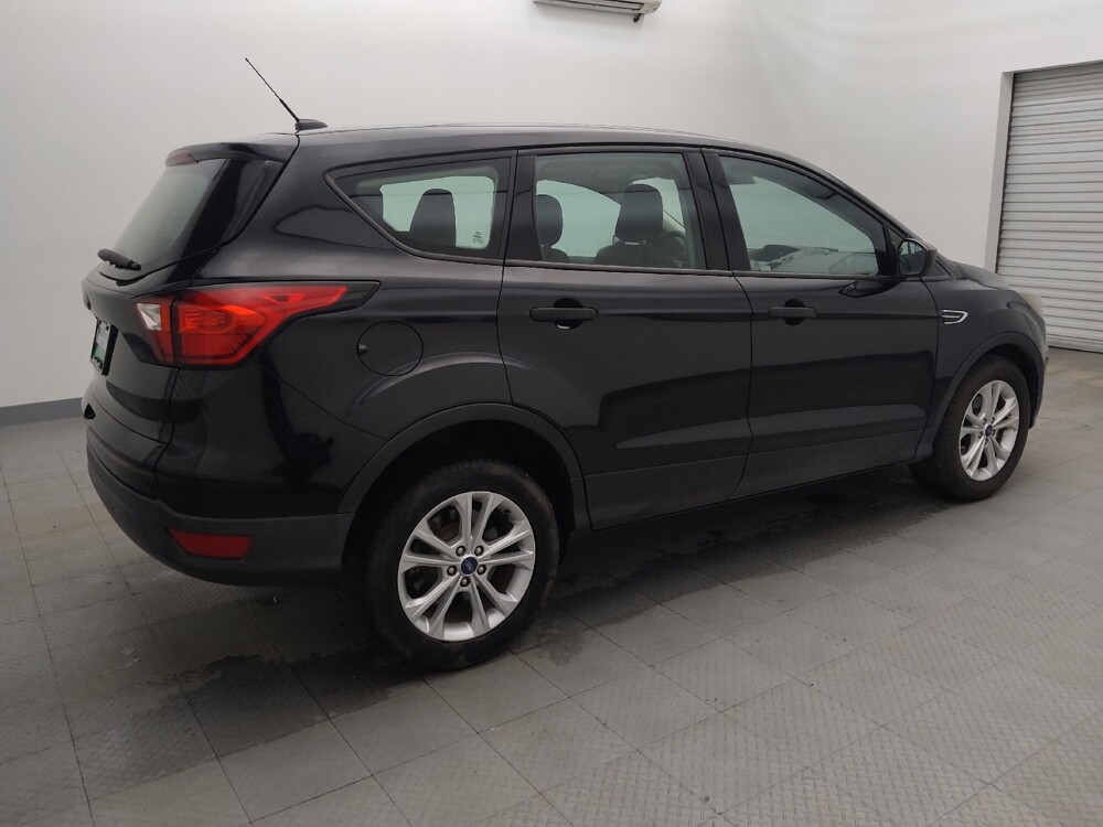 2019 Ford Escape in Houston, TX 77060 - 18084398 10