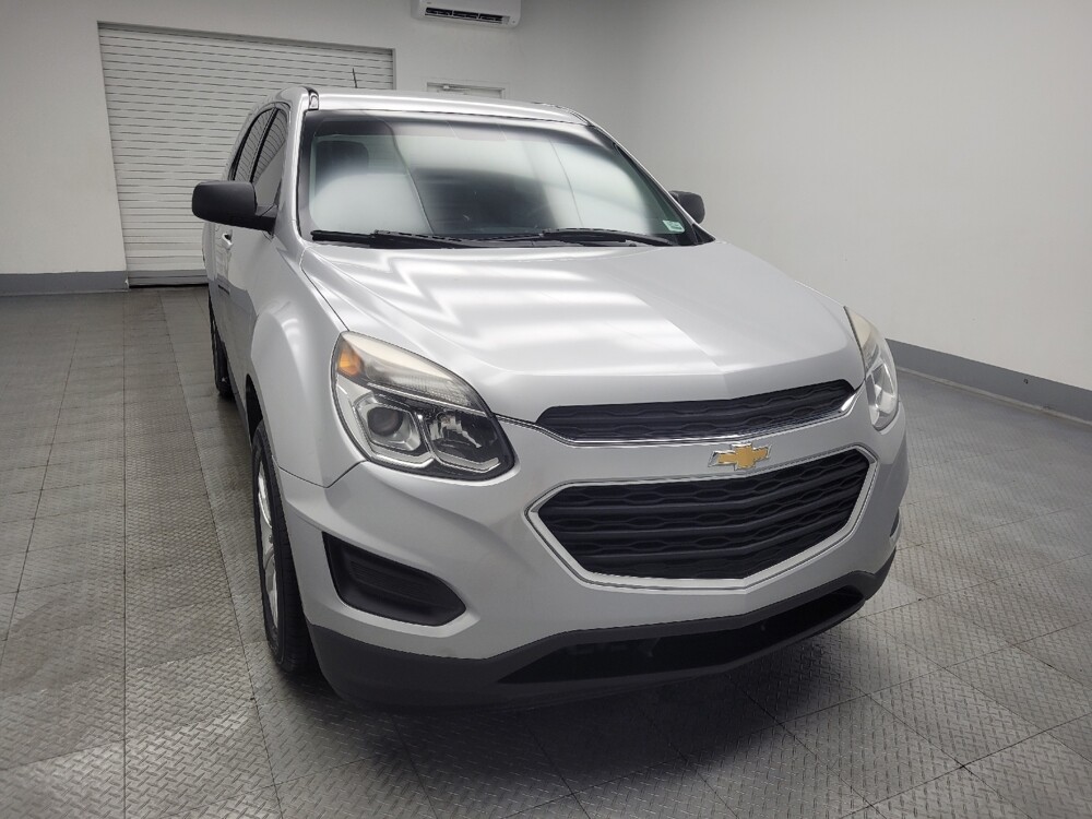 2017 Chevrolet Equinox in Ft Wayne, IN 46805 - 18084399 14