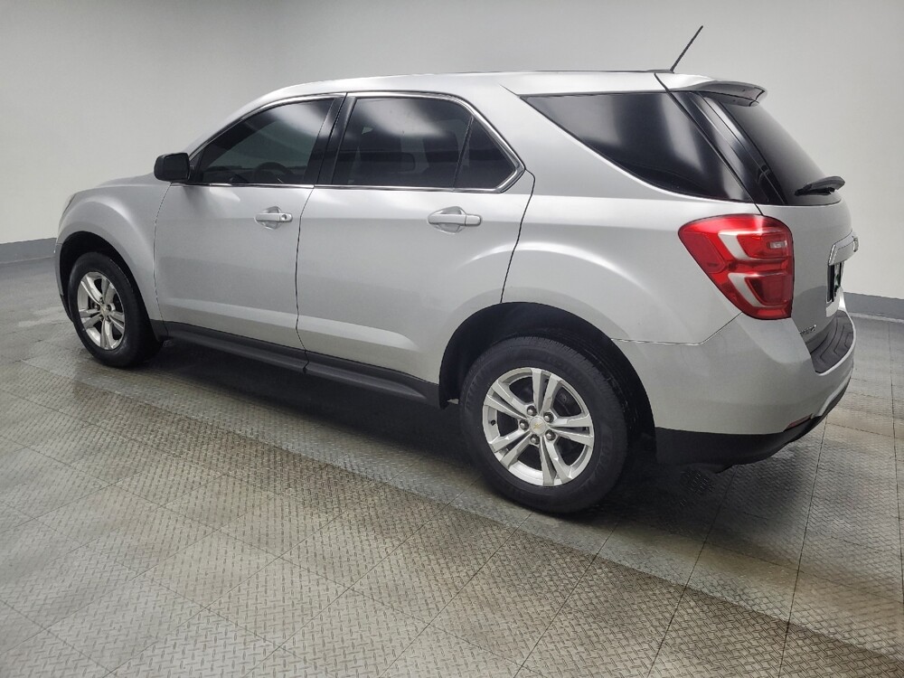 2017 Chevrolet Equinox in Ft Wayne, IN 46805 - 18084399 3