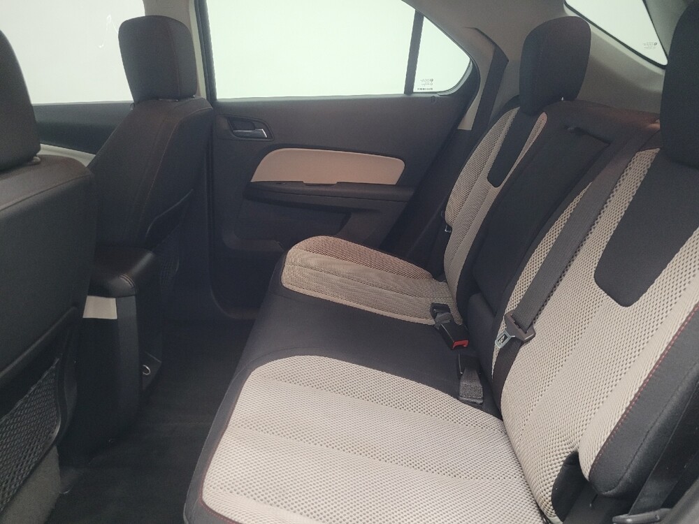 2017 Chevrolet Equinox in Ft Wayne, IN 46805 - 18084399 18