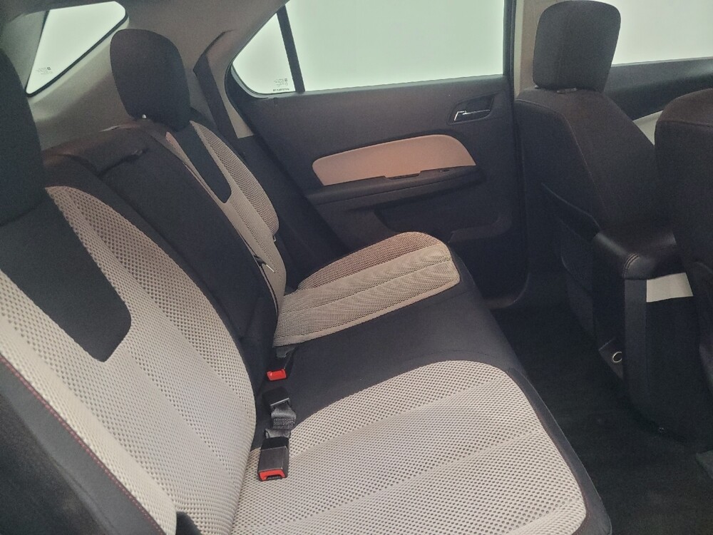 2017 Chevrolet Equinox in Ft Wayne, IN 46805 - 18084399 19