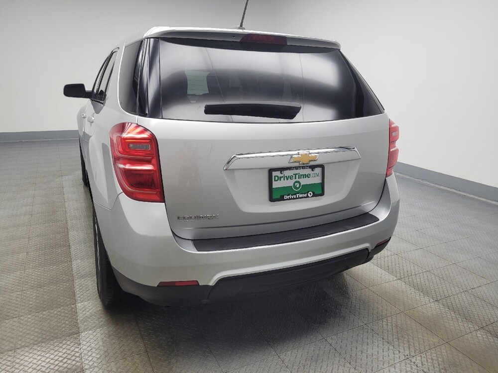 2017 Chevrolet Equinox in Ft Wayne, IN 46805 - 18084399 6
