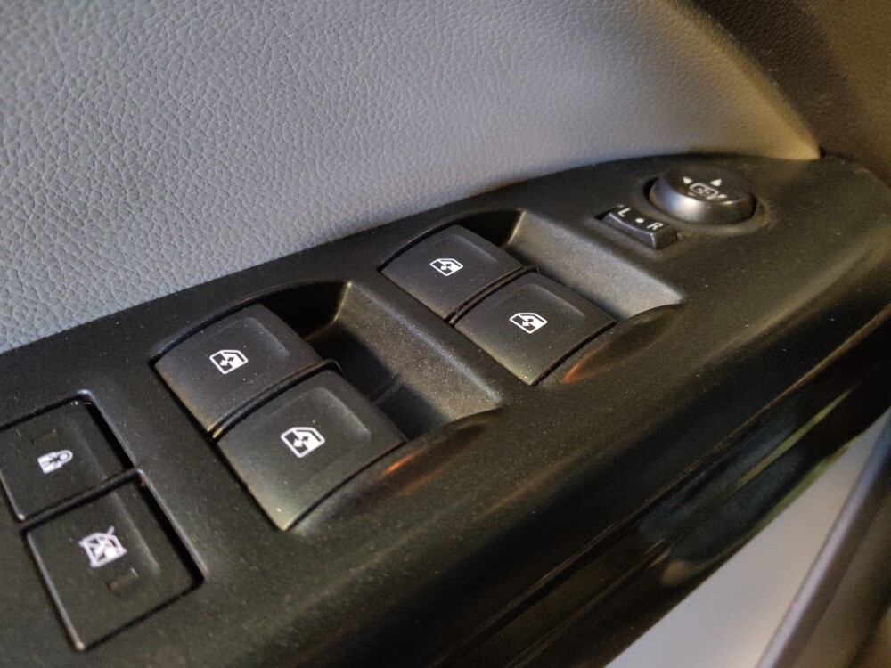 2017 GMC Canyon in Phoenix, AZ 85015 - 18084400 27