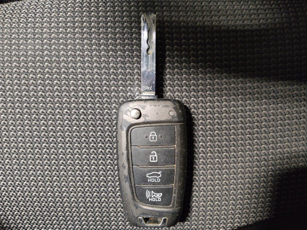 2019 Hyundai Accent in Kissimmee, FL 34744 - 18084403 32