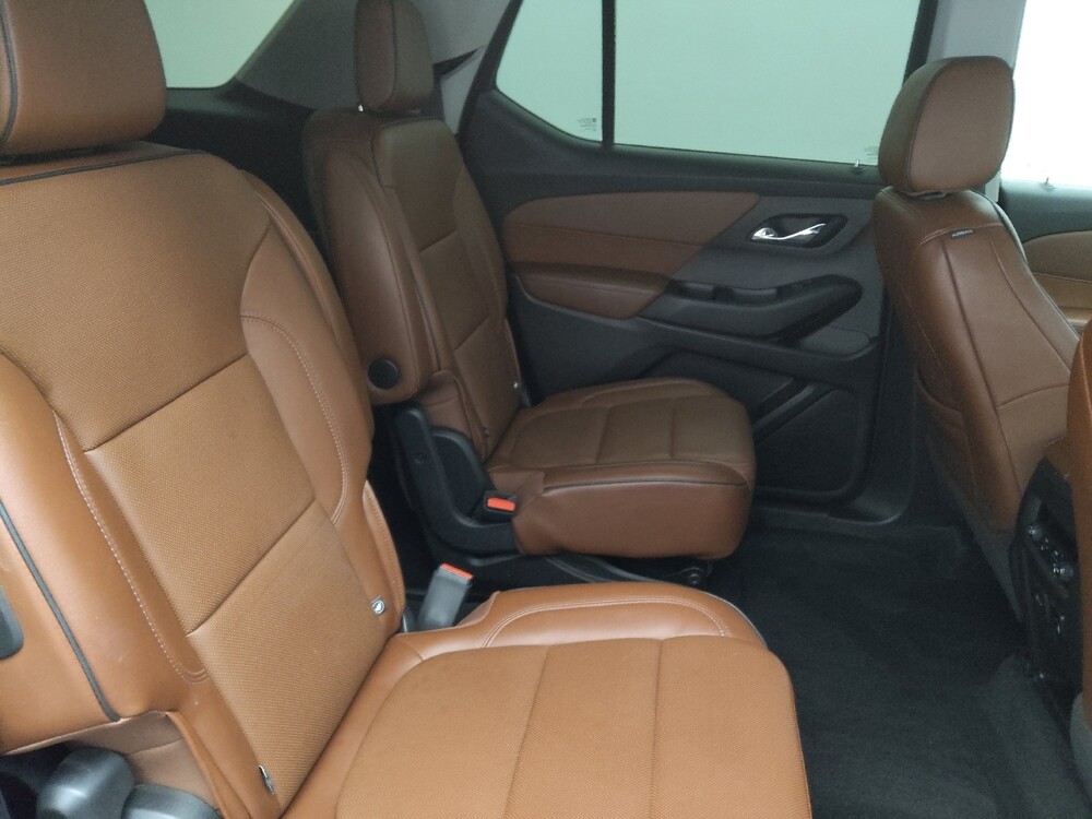 2018 Chevrolet Traverse in Denver, CO 80012 - 18084404 19