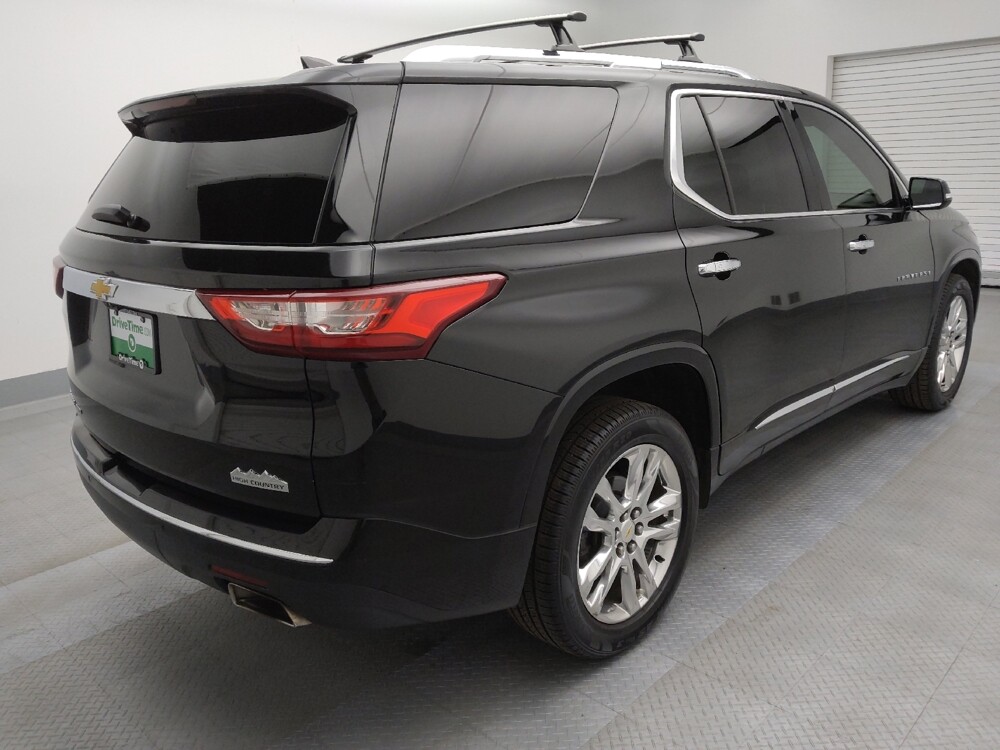 2018 Chevrolet Traverse in Denver, CO 80012 - 18084404 9