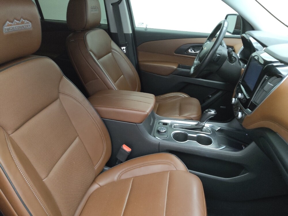 2018 Chevrolet Traverse in Denver, CO 80012 - 18084404 21