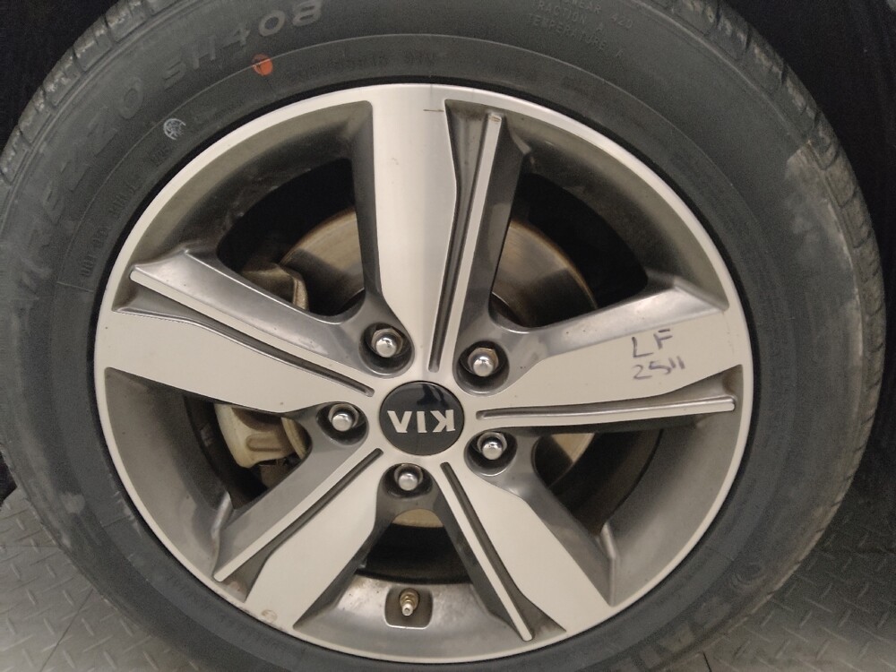 2018 Kia Forte in Morrow, GA 30260 - 18084405 31