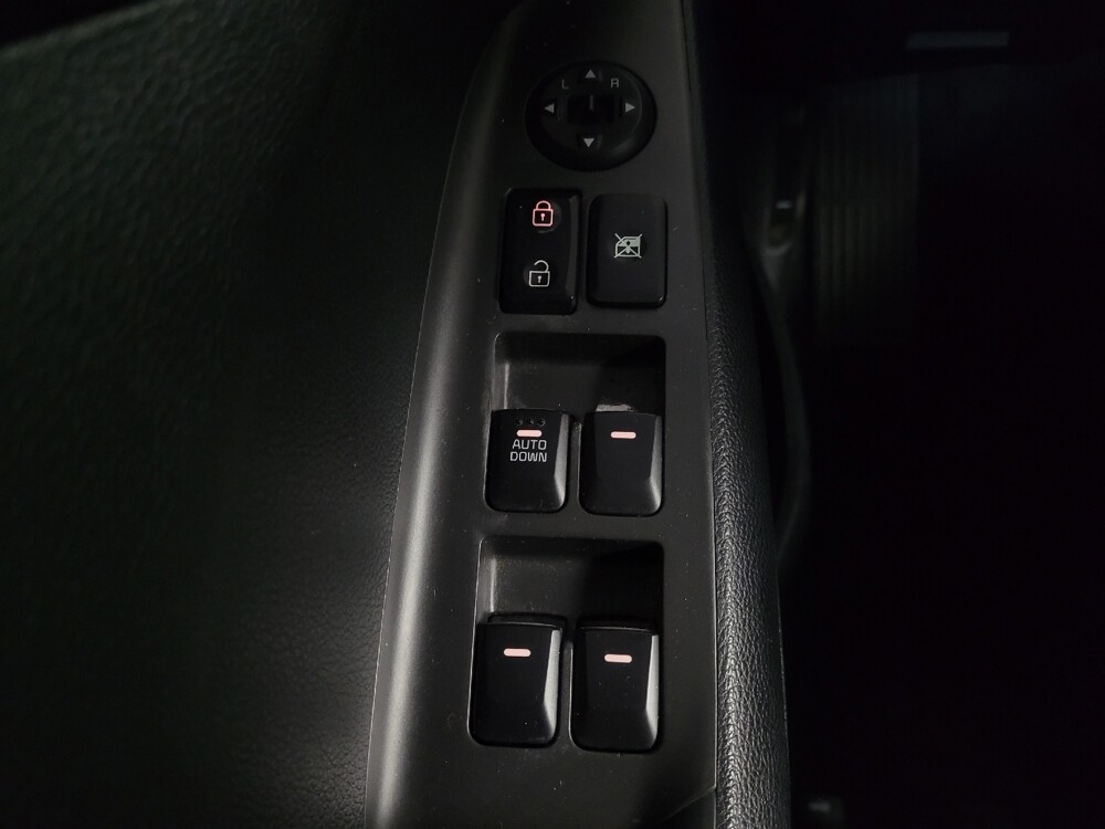 2018 Kia Forte in Morrow, GA 30260 - 18084405 27