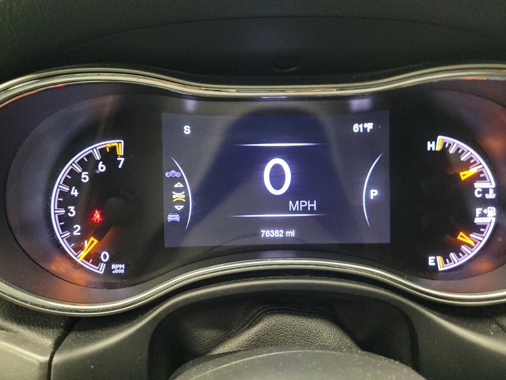 2018 Jeep Grand Cherokee in Eastpointe, MI 48021 - 18084414 23