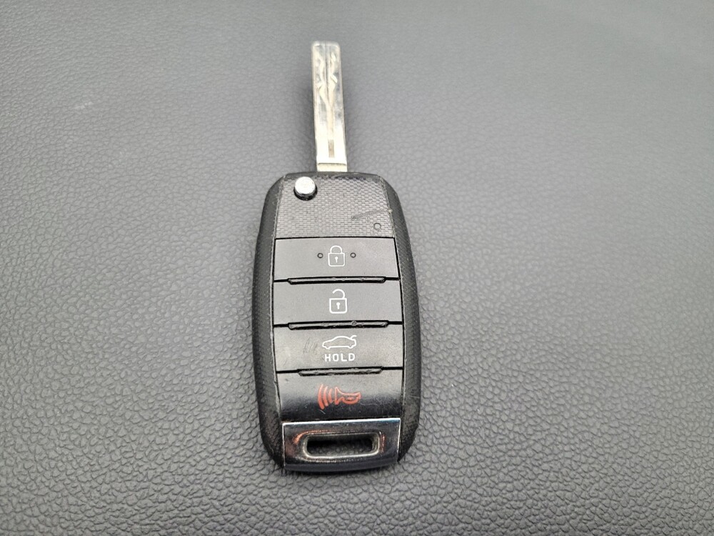 2016 Kia Rio in Reno, NV 89502 - 18084423 32