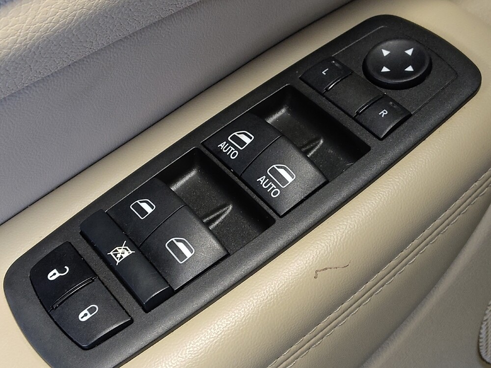 2022 Jeep Grand Cherokee in Houston, TX 77034 - 18084427 27