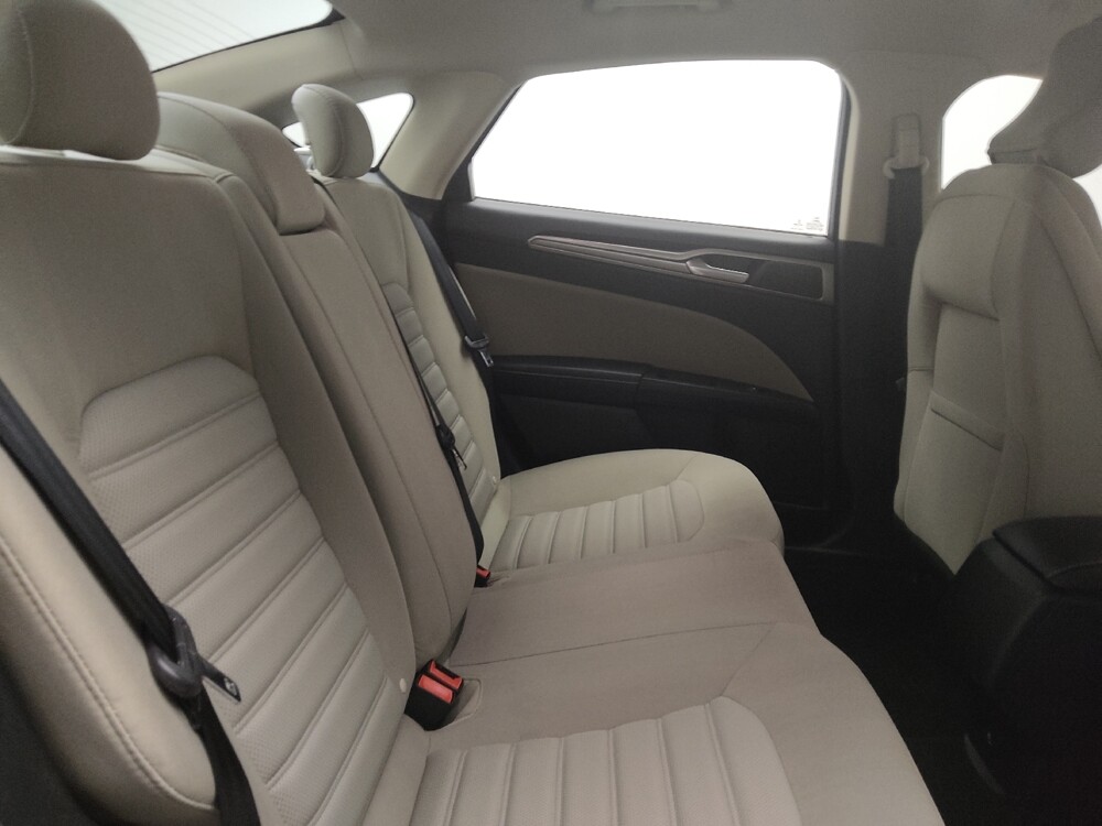 2018 Ford Fusion in Macon, GA 31210 - 18084428 19