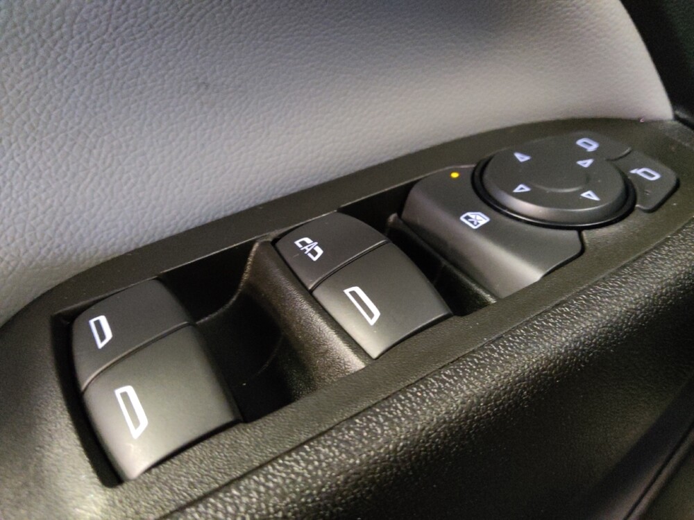 2022 Chevrolet Equinox in Albuquerque, NM 87113 - 18084430 27