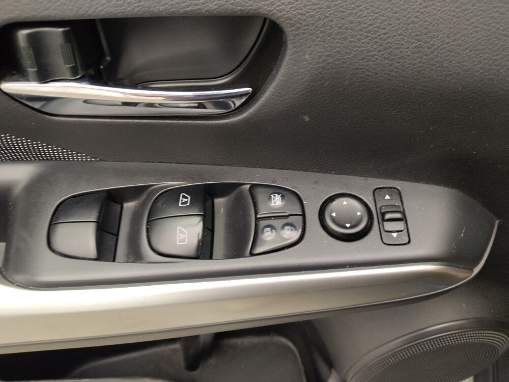 2020 Nissan Kicks in St. Louis, MO 63125 - 18084434 27