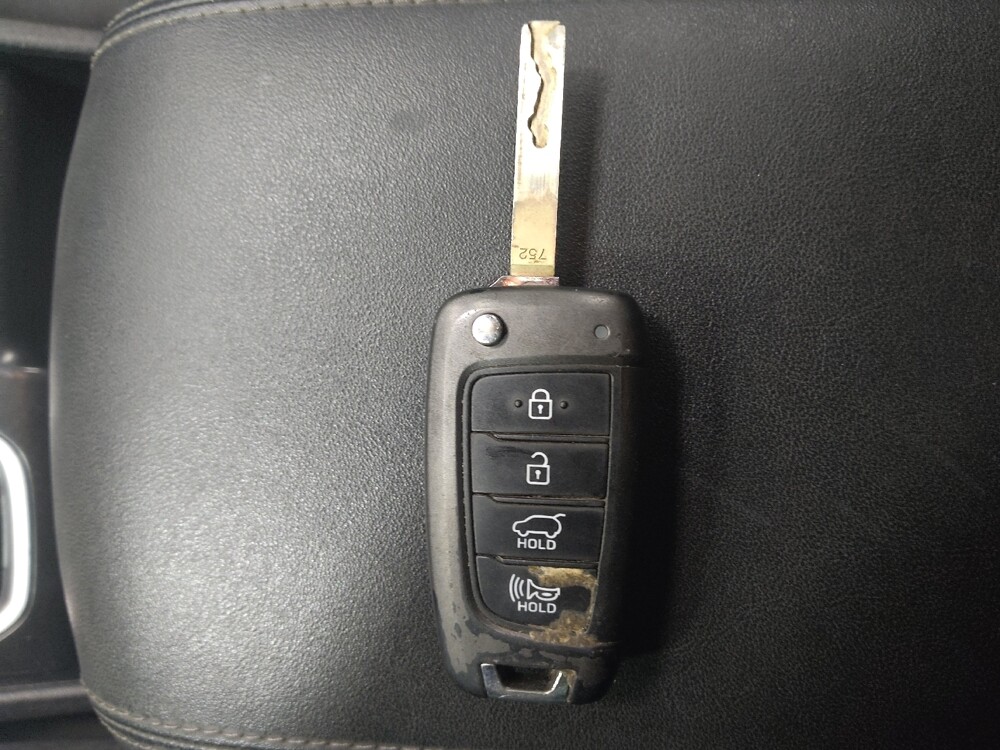 2019 Hyundai Santa Fe in Greenville, SC 29607 - 18084435 32