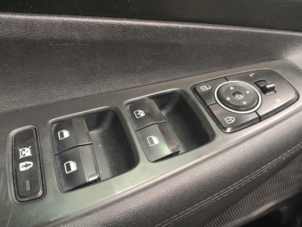 2019 Hyundai Santa Fe in Greenville, SC 29607 - 18084435 27