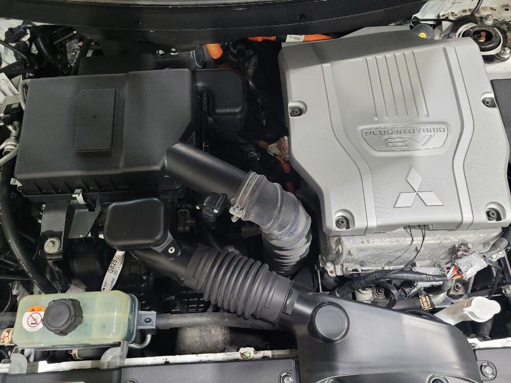 2019 Mitsubishi Outlander in Laurel, MD 20724 - 18084436 30